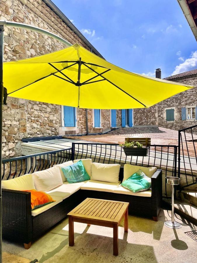 Les Voyageurs Hotel Charols Bagian luar foto