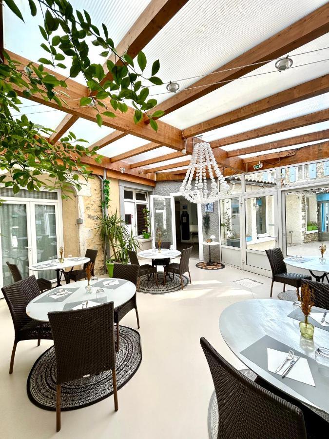 Les Voyageurs Hotel Charols Bagian luar foto