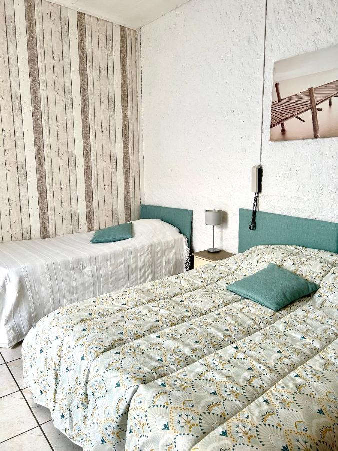 Les Voyageurs Hotel Charols Bagian luar foto