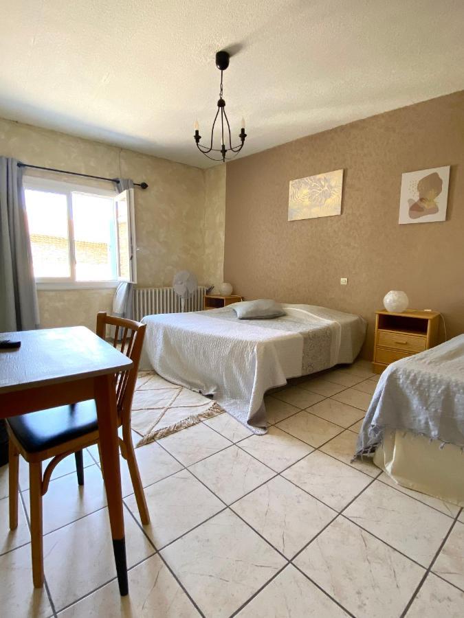 Les Voyageurs Hotel Charols Bagian luar foto