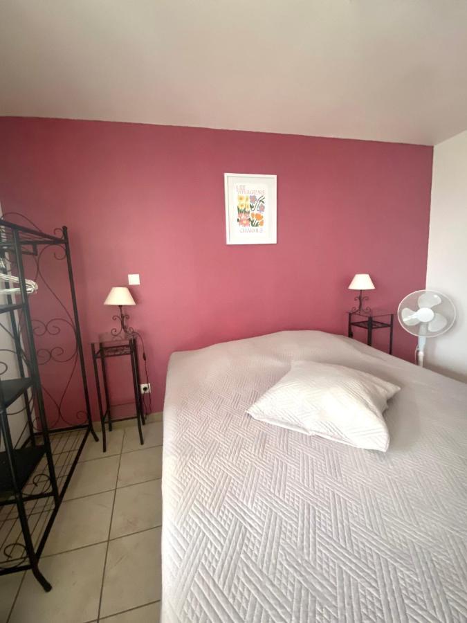 Les Voyageurs Hotel Charols Bagian luar foto